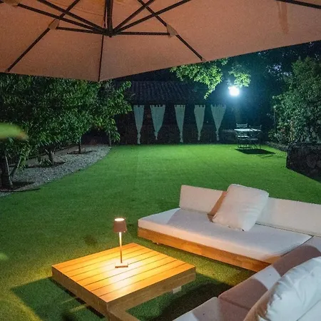 Vila Le Male Terre Etna - 7 Guests